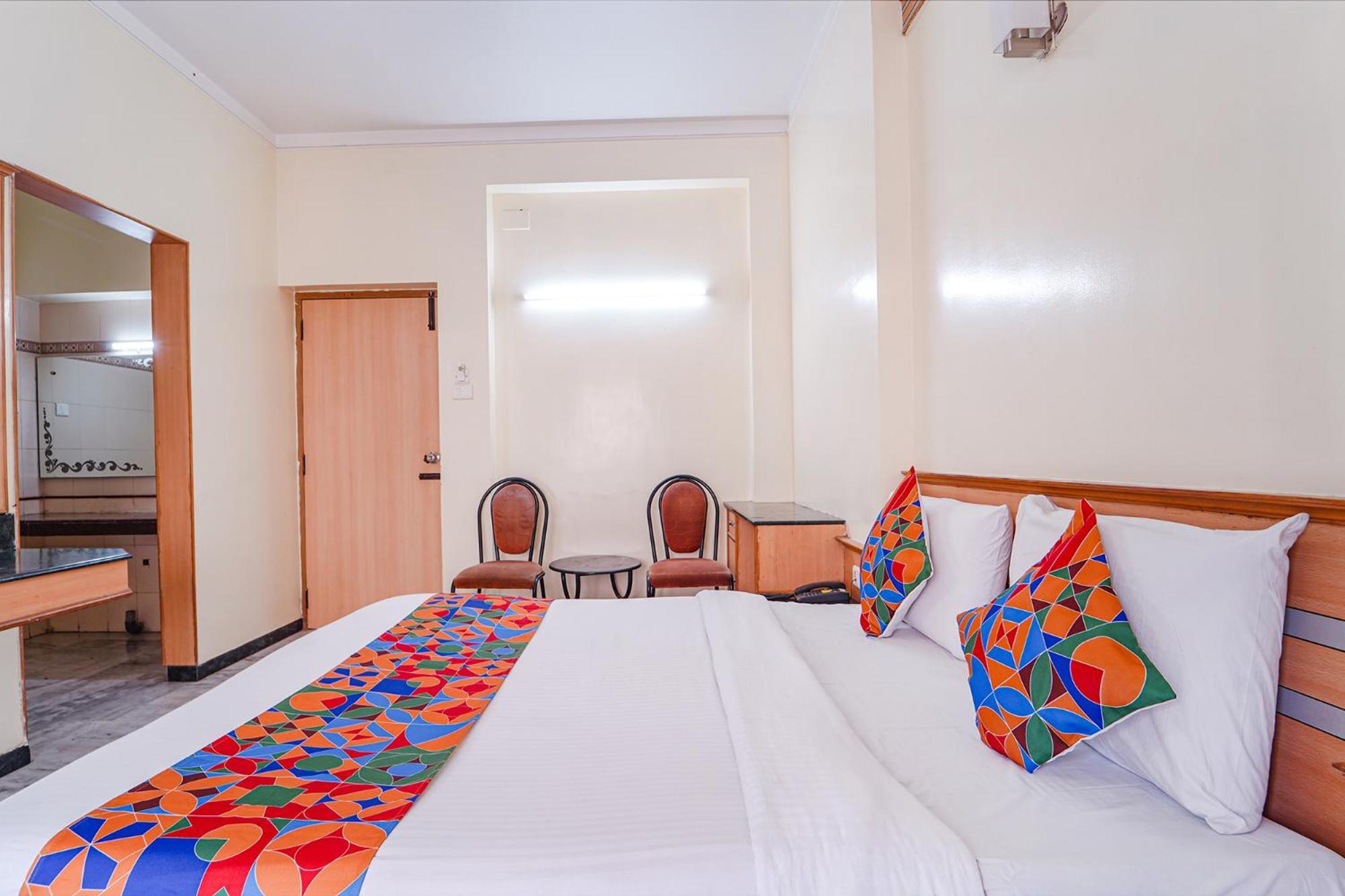 Fabhotel Ess Paradise - Nr Bus Stand Coimbatore Bagian luar foto