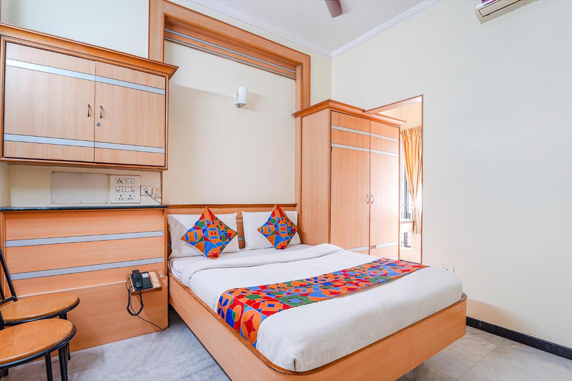Fabhotel Ess Paradise - Nr Bus Stand Coimbatore Bagian luar foto